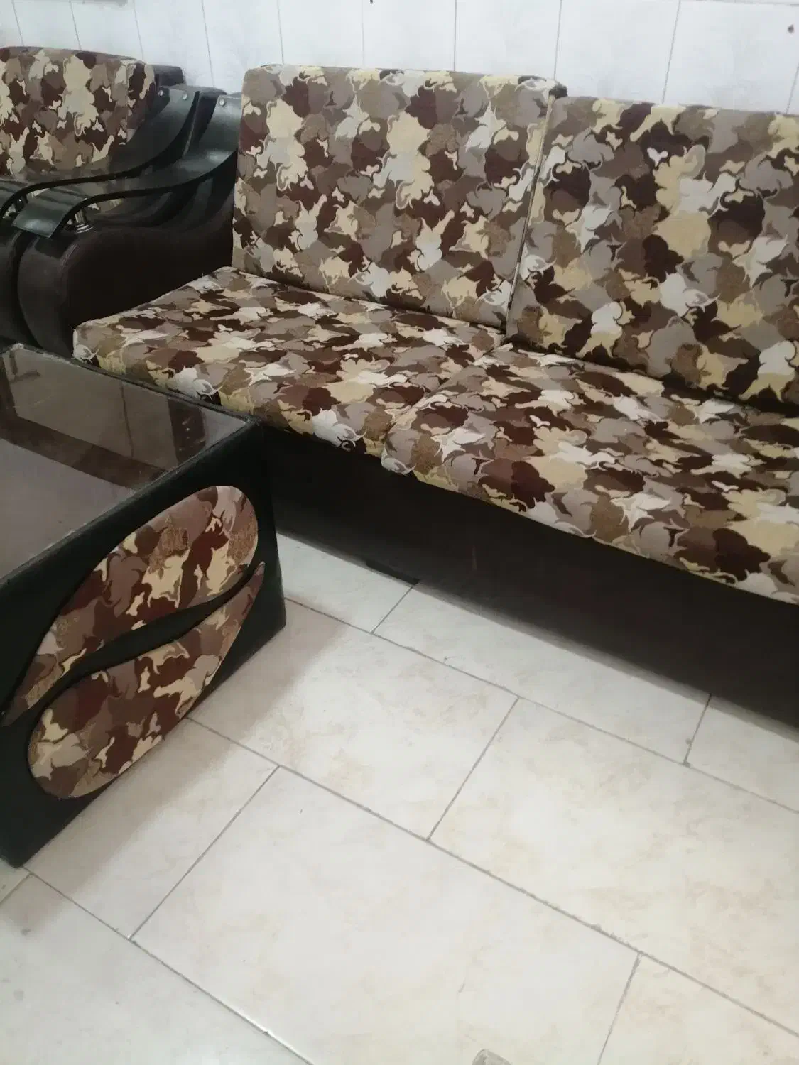 مبل|مبلمان خانگی و میز عسلی|خوی, |دیوار