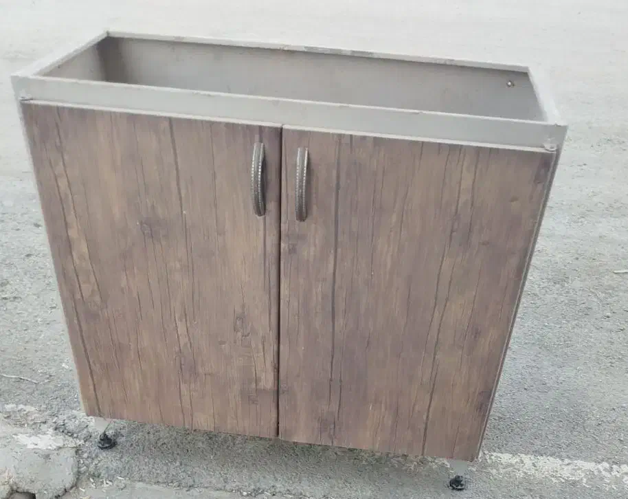 کابینت فلزی در حد نو|مصالح و تجهیزات ساختمان|گرگان, |دیوار