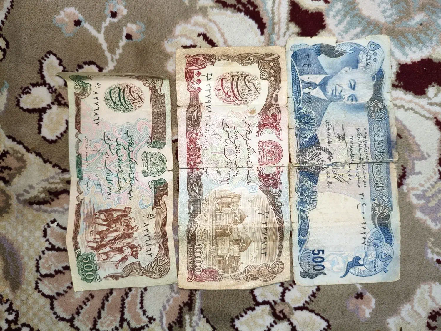 تعدادی سکه و کوپن قدیمی|کلکسیون سکه، تمبر، اسکناس|کازرون, |دیوار