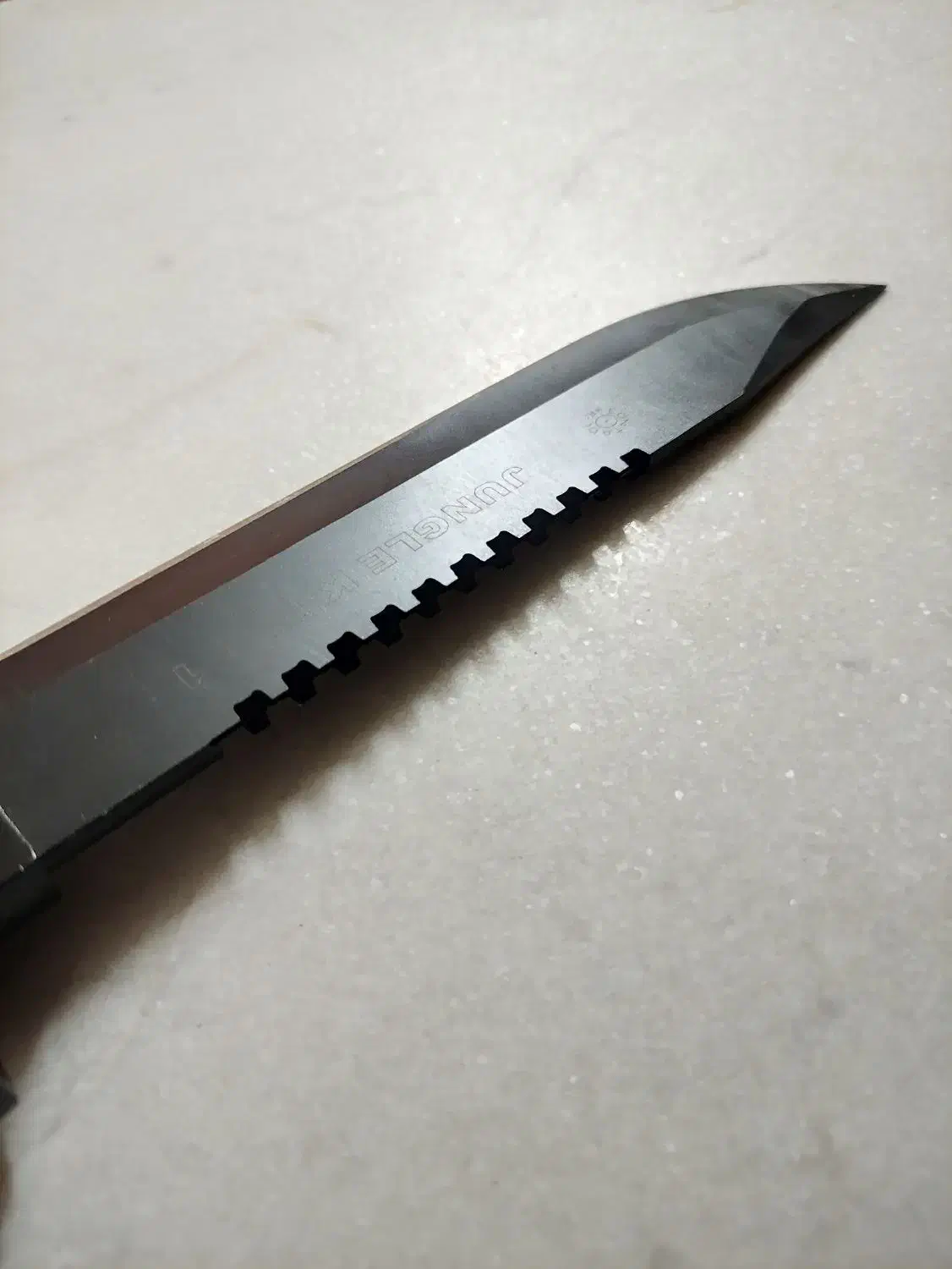 چاقو تاکتیکال خارجی|کوهنوردی و کمپینگ|قم, کلهری|دیوار