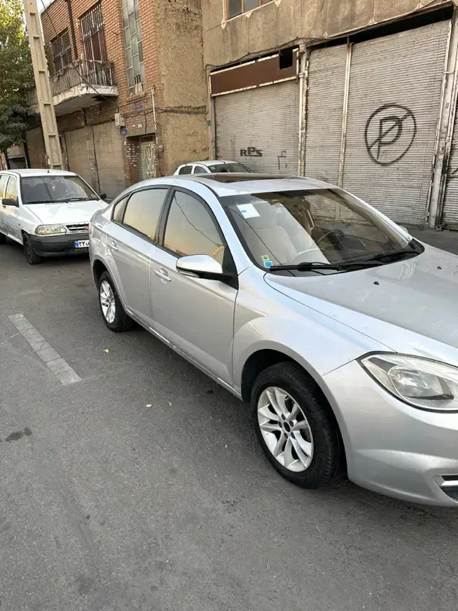 برلیانس H330 اتومات صندوقدار|خودرو سواری و وانت|تهران, خانیآباد|دیوار