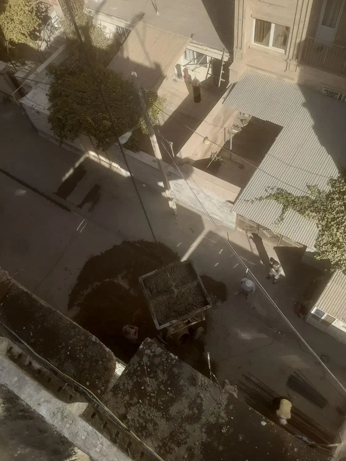 بتن ریزی دستی|خدمات پیشه و مهارت|هشتگرد, شهرک بعثت|دیوار