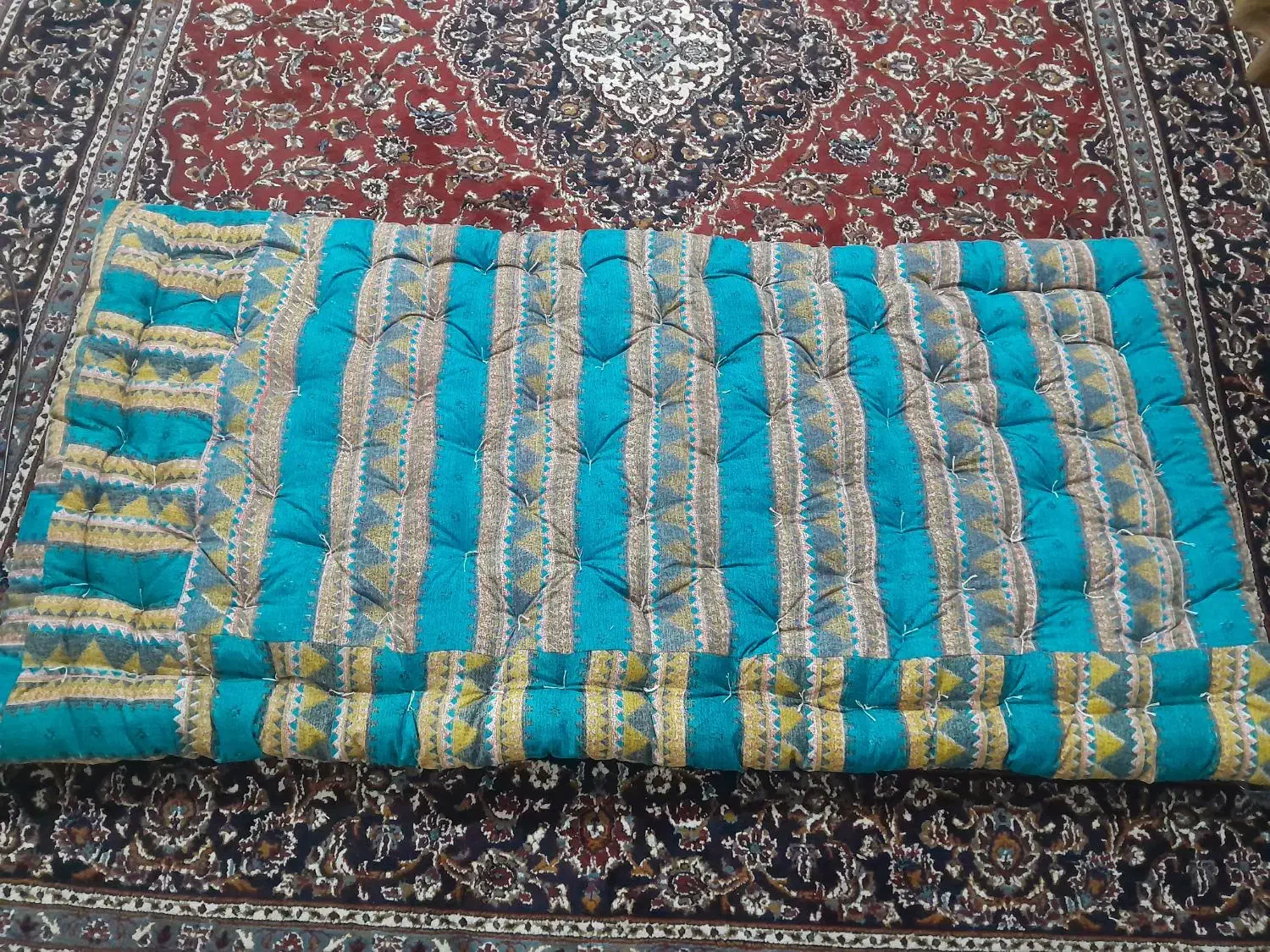 انواع دوخت بالشت وتشک بزرگسال بچگانه وکناره تشکچه|رختخواب، بالش، پتو|گرگان, |دیوار