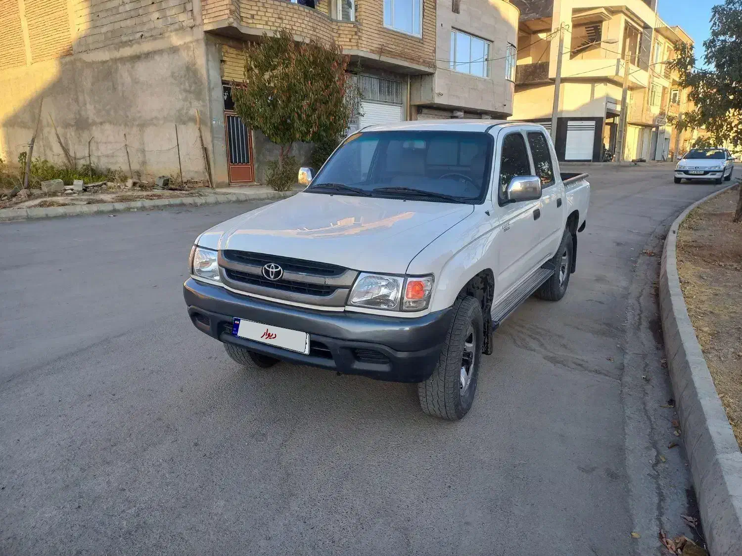 تویوتا هایلوکس ۲۰۰۱|خودرو سواری و وانت|بانه, |دیوار