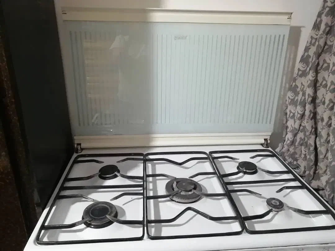 فروش فر گاز سینجر|اجاق گاز و لوازم برقی پخت‌وپز|شیراز, شهرک مهدیه|دیوار