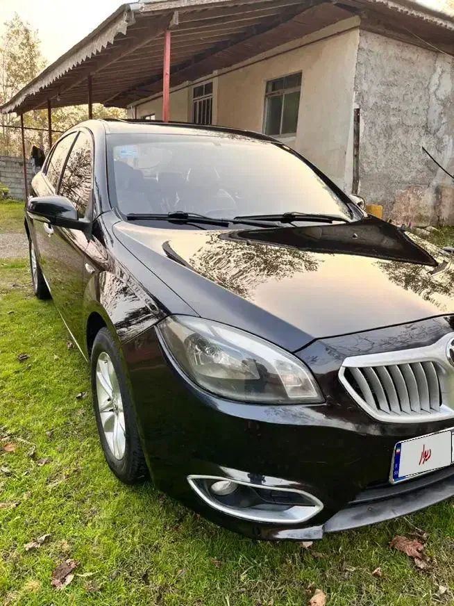 برلیانس ۳۲۰ اتومات مدل ۹۴ بیرنگ|خودرو سواری و وانت|کوچصفهان, |دیوار