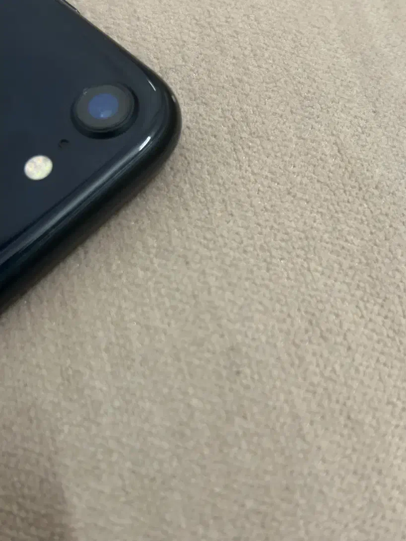 ایفون se 2022|موبایل|قم, جهان بینی|دیوار