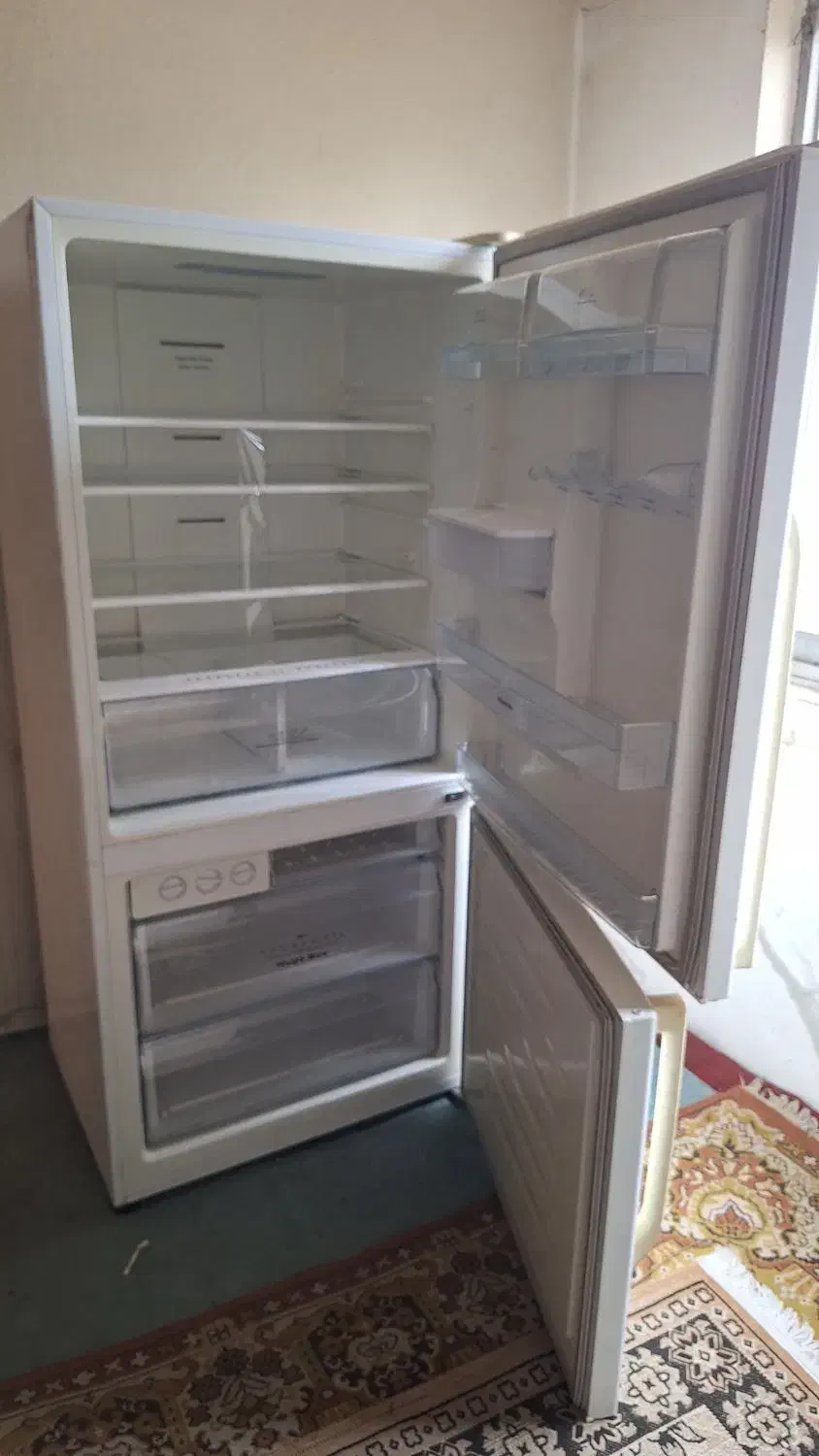 یخچال هایسنس|یخچال و فریزر|سنگر, |دیوار