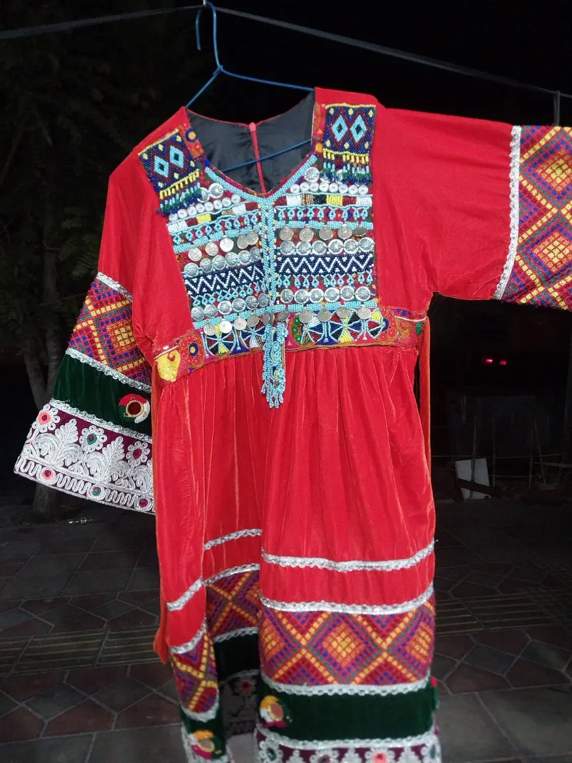 لباس محلی|لباس|قرچک, مهدیه|دیوار