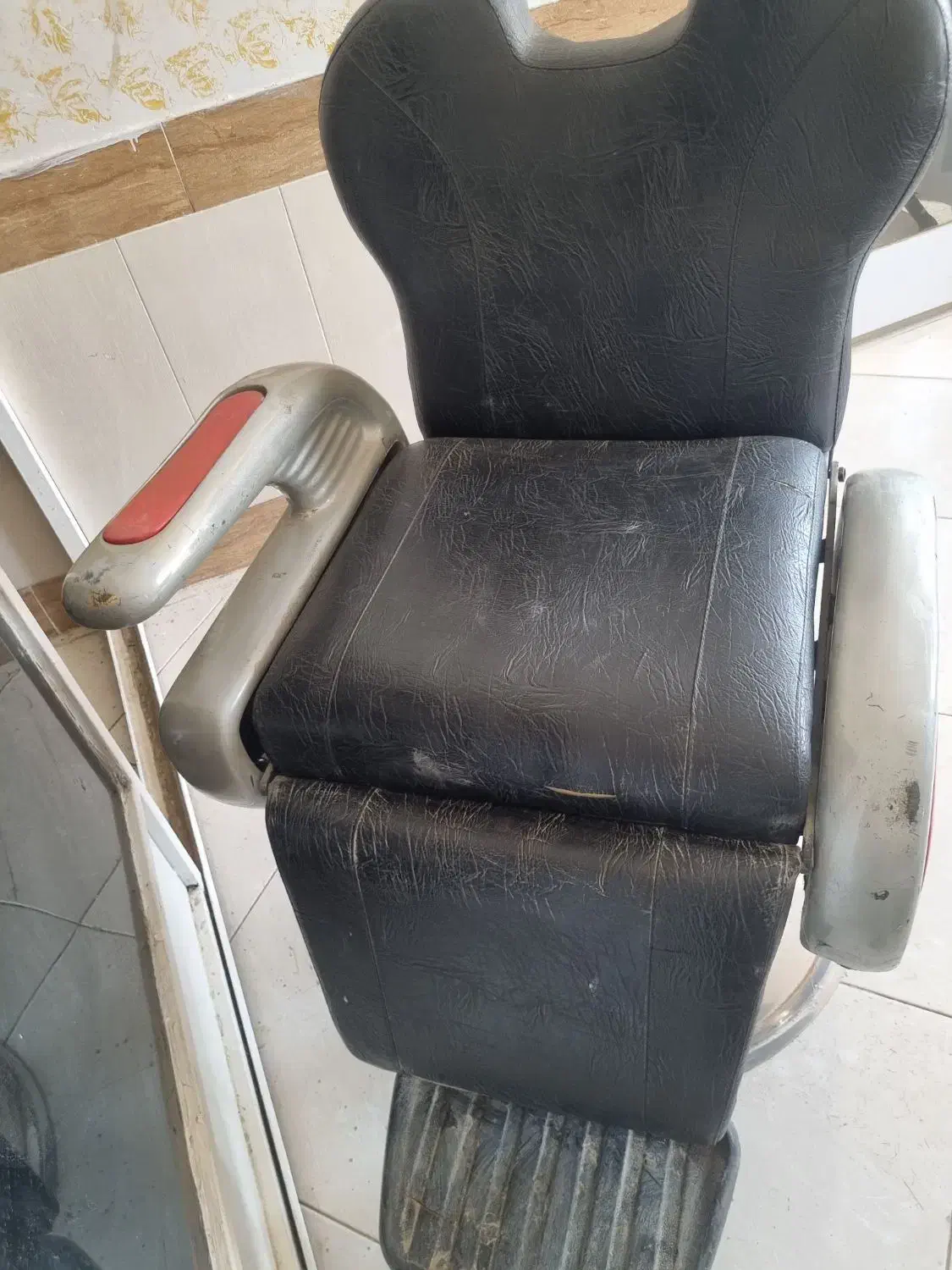 صندلی vapآرایشگاه پدال دار|آرایشگاه و سالن‌های زیبایی|مسجد سلیمان, |دیوار