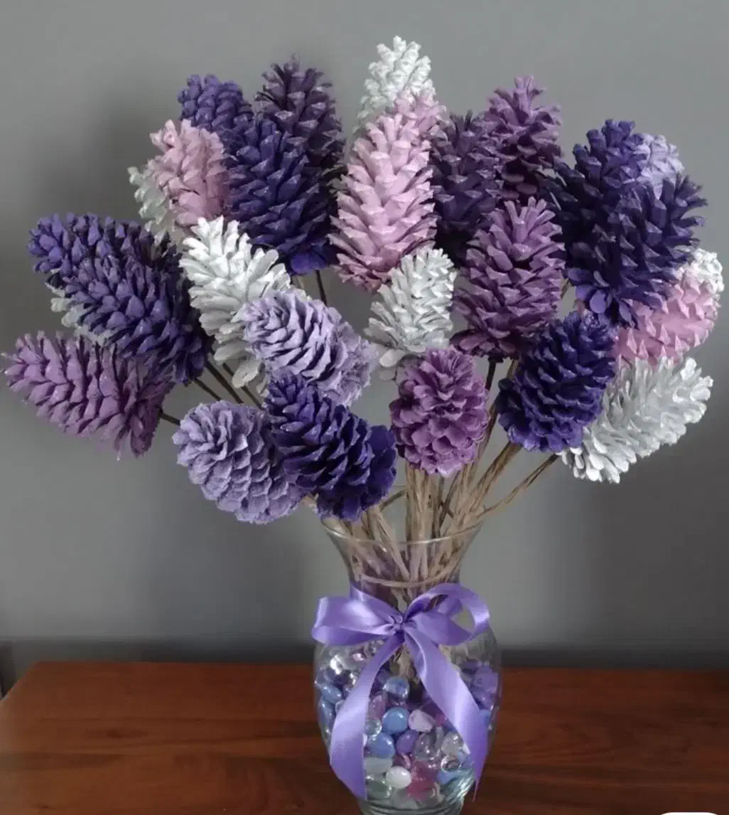 کاج  رنگی قابل سفارش در هر تعداد و رنگ|صنایع دستی و سایر لوازم تزئینی|ملکآباد, |دیوار