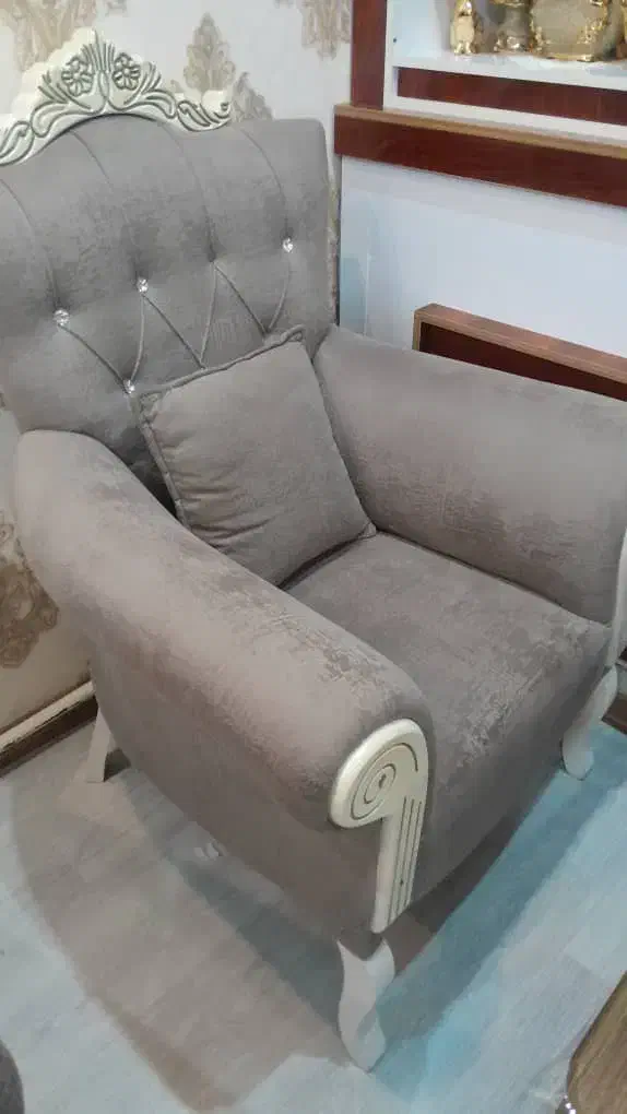 مبل وجلومبلی|مبلمان خانگی و میز عسلی|ماکو, |دیوار