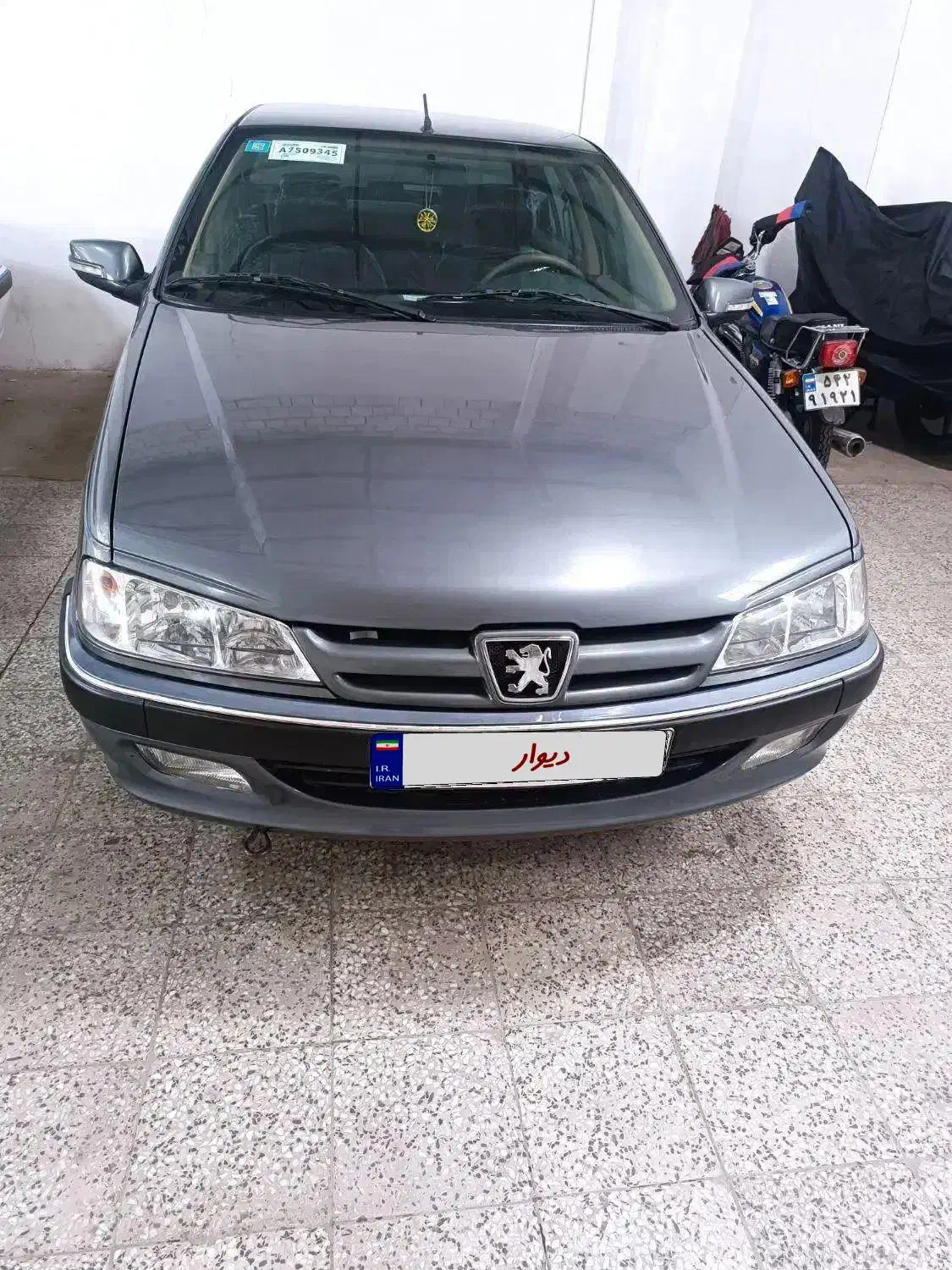 پژو پارس مدل 1401موتور جدید بدون رنگ در حد|خودرو سواری و وانت|بروجرد, |دیوار