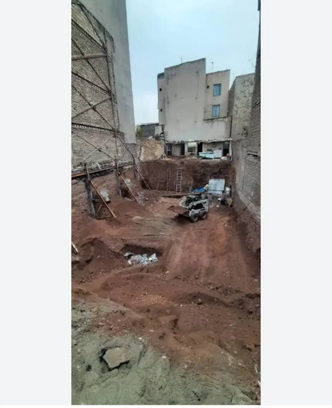 تخریب ساختمان و خدمات بتنی|خدمات پیشه و مهارت|ماکو, |دیوار