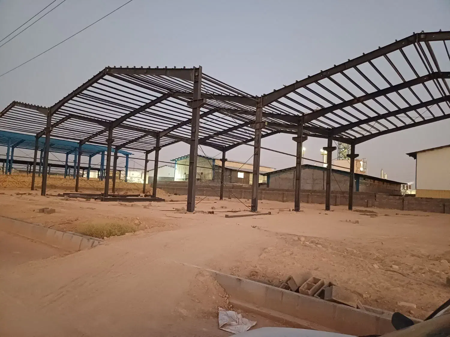 نصب سوله.پوشش.رابیز.ساخت سوله.سوله دست دوم|خدمات پیشه و مهارت|اراک, |دیوار