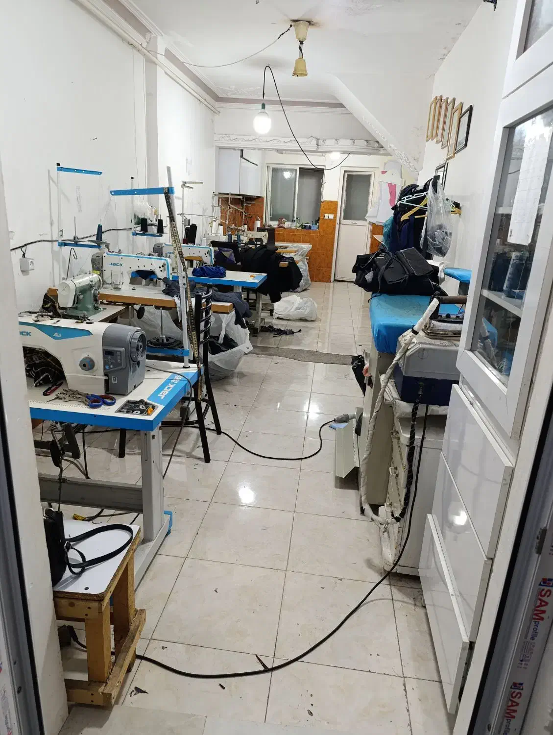 یک باب خانه سویت کرسی بلند  تجاری مسکونی|فروش خانه و ویلا|رشت, پاره بیجار|دیوار