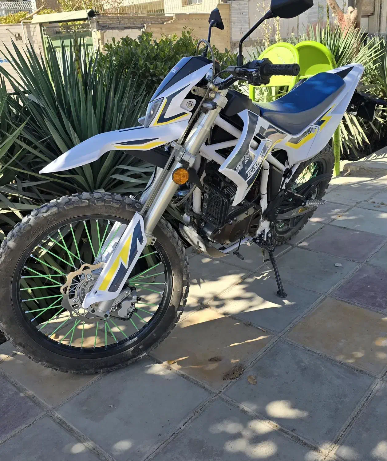 تریل کویر t4 انجین روان و هوندا در حد|موتورسیکلت|اصفهان, خانه اصفهان|دیوار