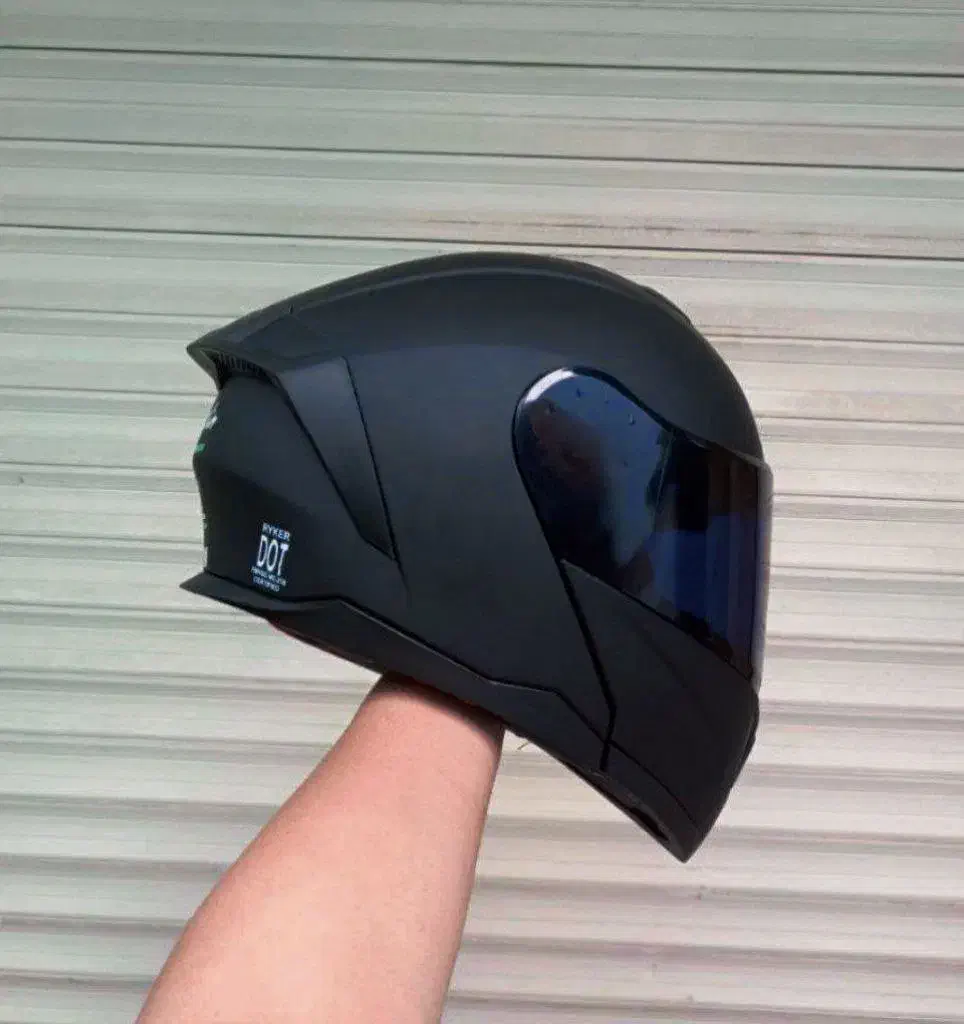 کلاه کاسکت فک متحرک مشکی مات|قطعات یدکی و لوازم جانبی|رشت, دروازه لاکان|دیوار