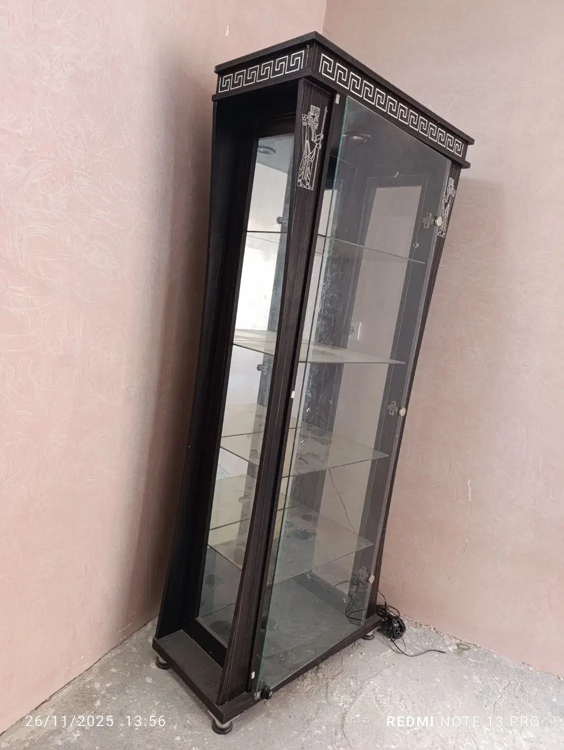 گنجه سالم سالم|بوفه، ویترین، کنسول|مشهد, نیروی هوایی|دیوار