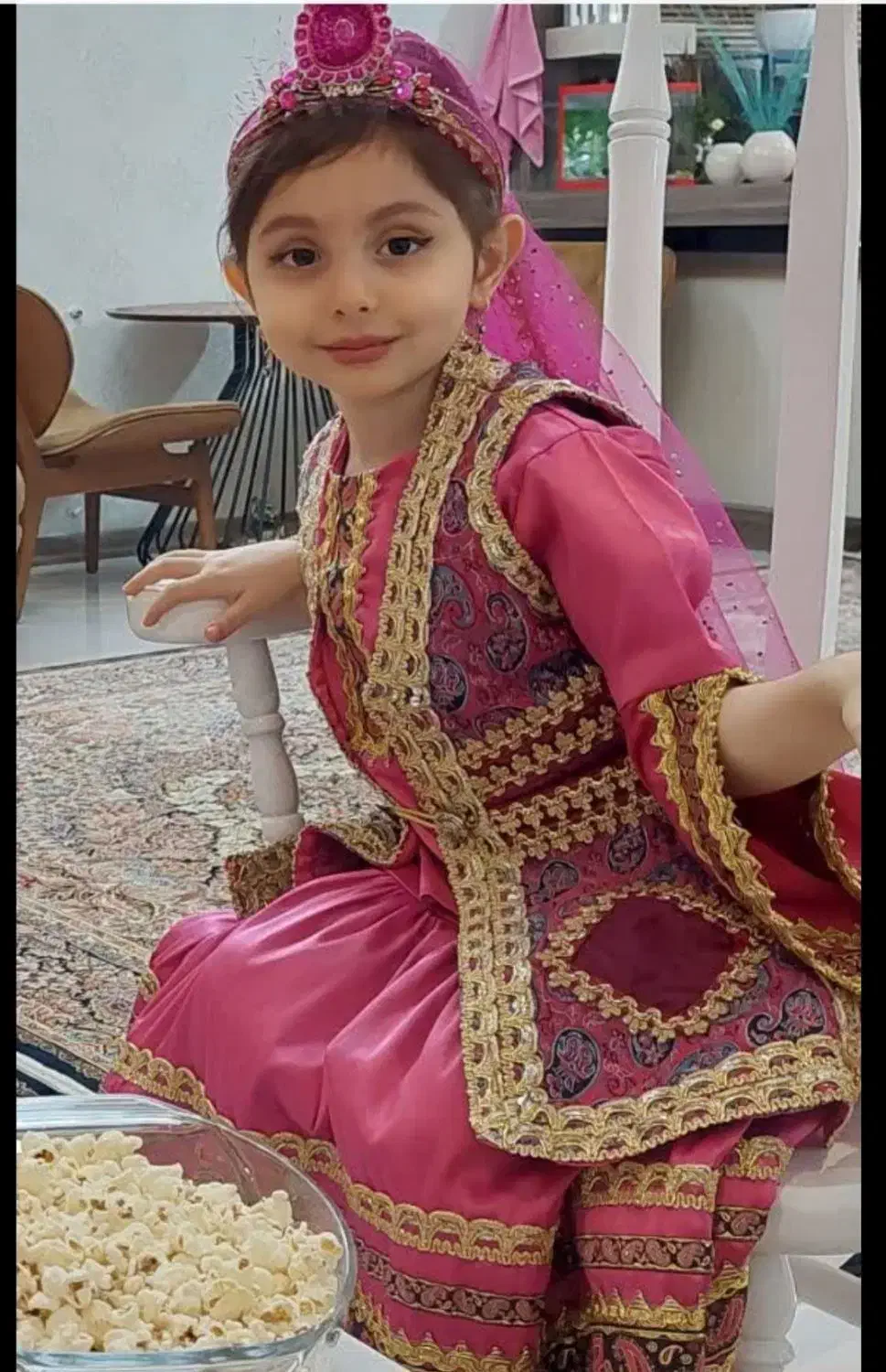 لباس سنتی بچه گانه برای یلدا و تولد|لباس|مشهد, زمرد|دیوار