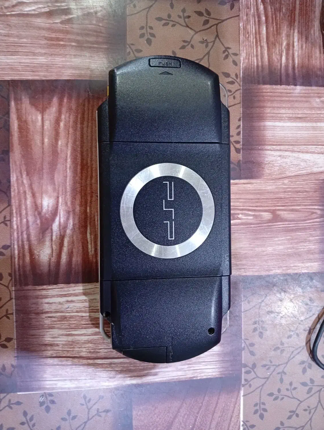 پی اس پی psp 1004 درحد به همراه شارژر|کنسول، بازی ویدئویی و آنلاین|اهواز, کوی رمضان|دیوار