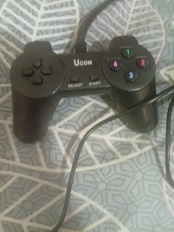 دسته بازی ی کیس|کنسول، بازی ویدئویی و آنلاین|شاهینشهر, شهرک میلاد|دیوار