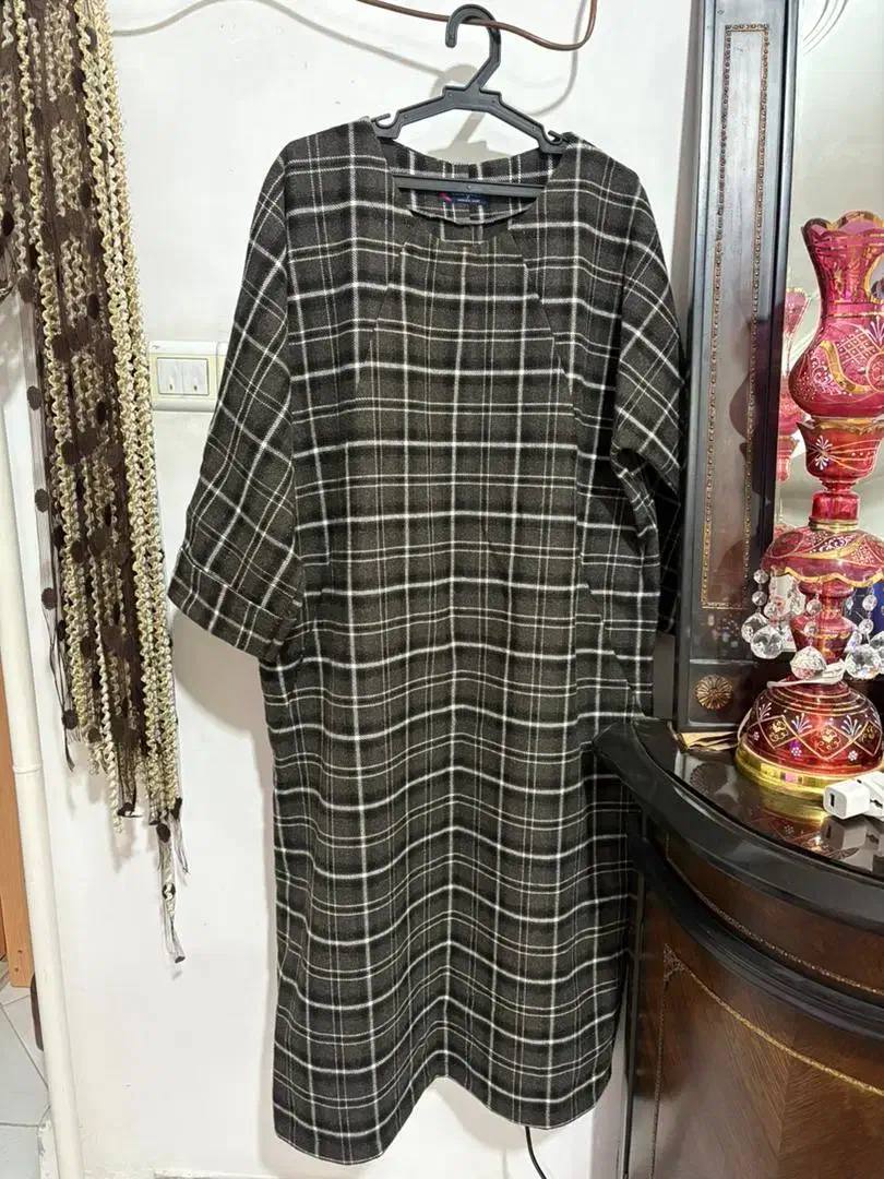 لباس گرم|لباس|ساوه, |دیوار