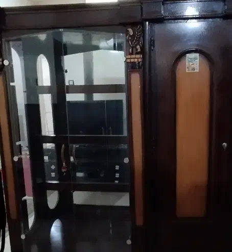 ویترین و کمد|بوفه، ویترین، کنسول|خمینی‌شهر, |دیوار