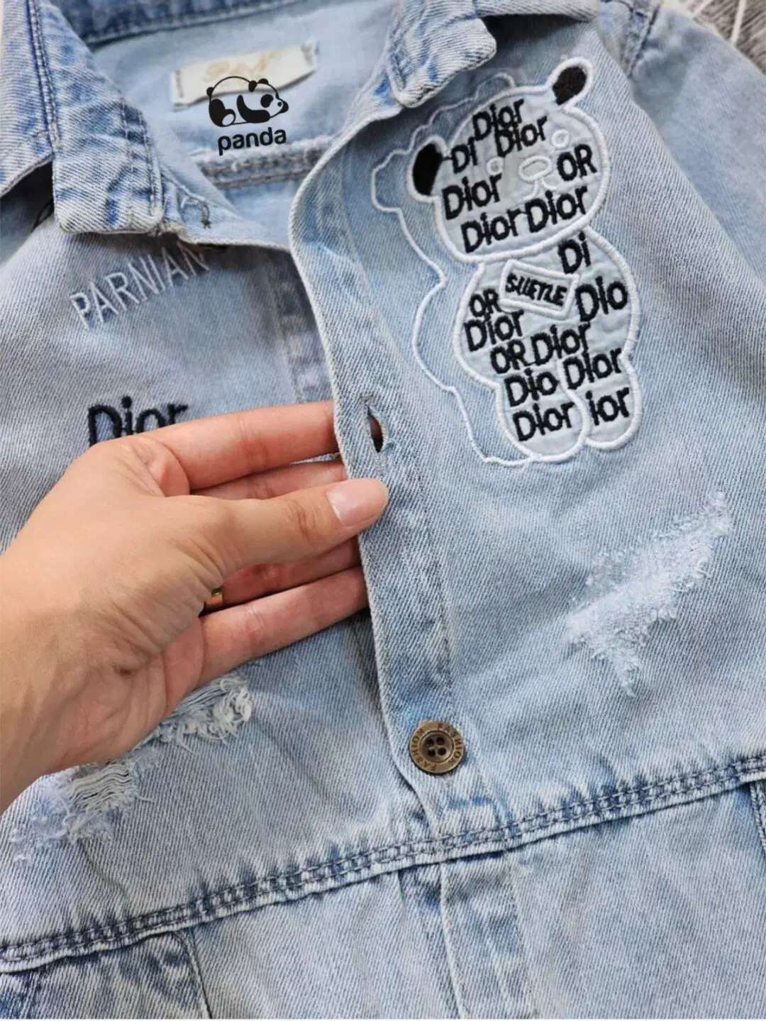 سرهمی جین|کفش و لباس بچه|اندیشه, اندیشه فاز ۱|دیوار