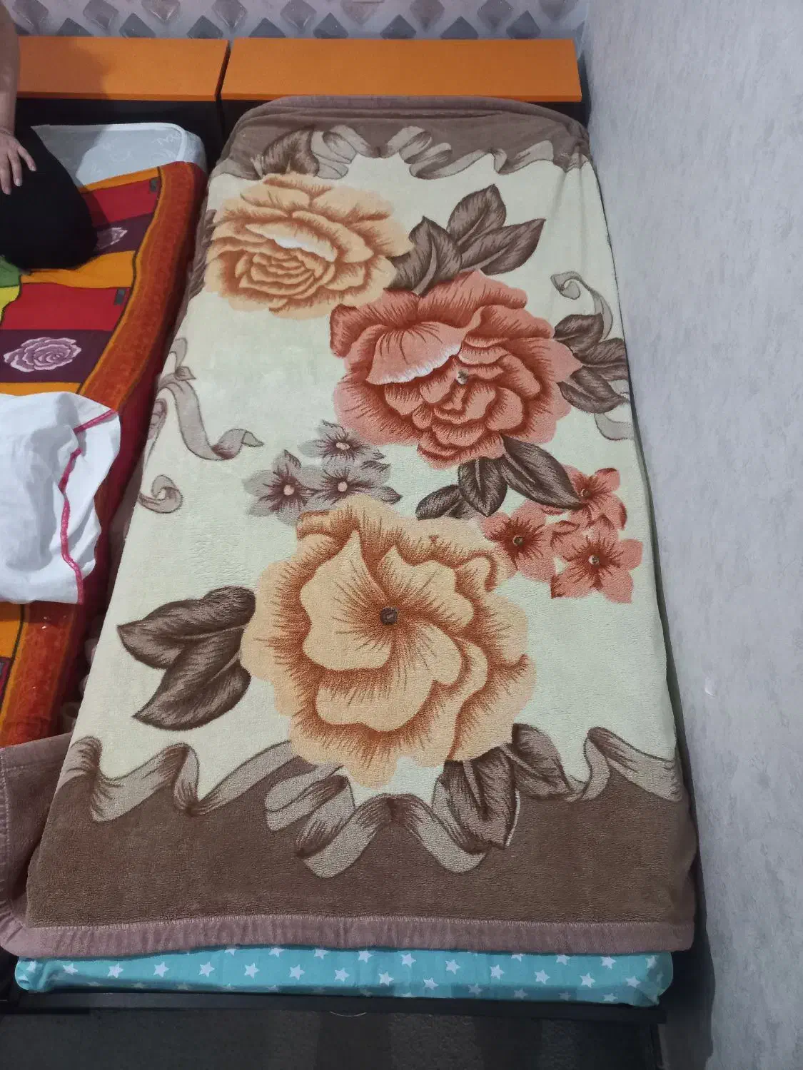 قیمت 2 عدد تخت خواب سنا چوب|تخت و سرویس خواب|نسیم‌شهر, |دیوار