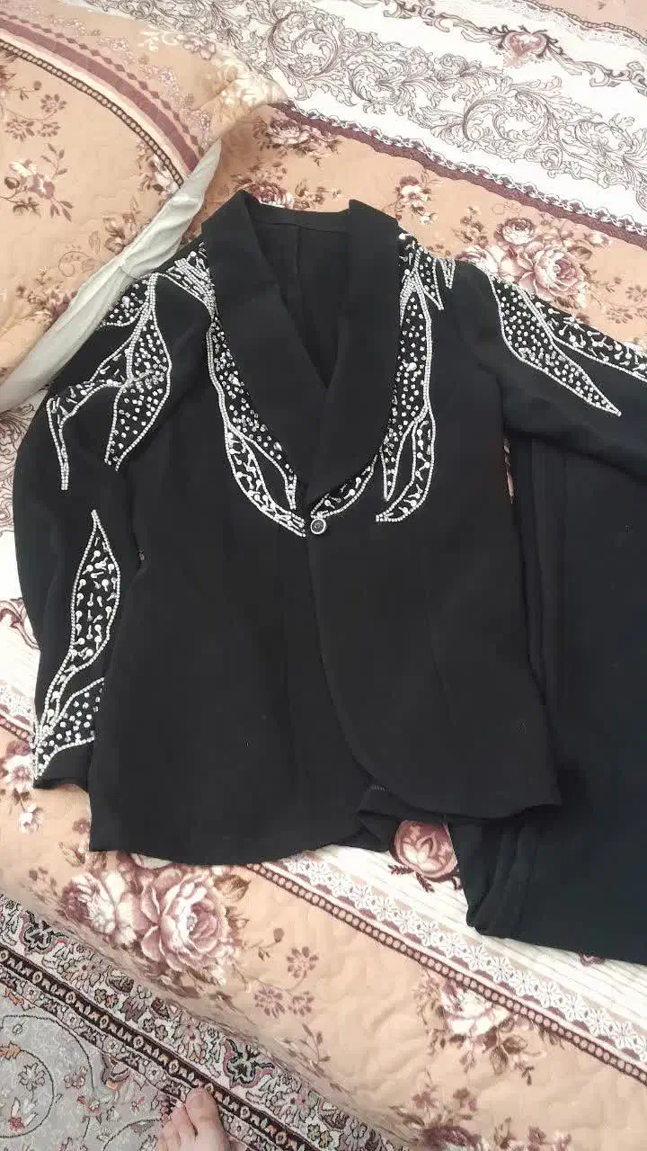 کت و شلوار تمام سنگدوزی شده اصل|لباس|اردبیل, |دیوار