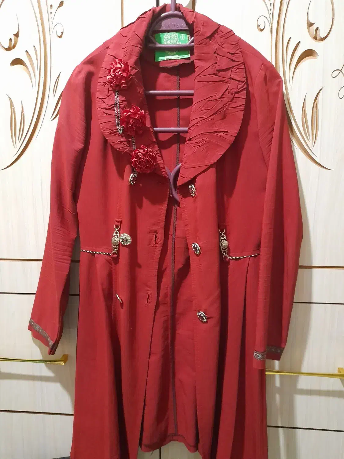 لباس|لباس|اهر, |دیوار