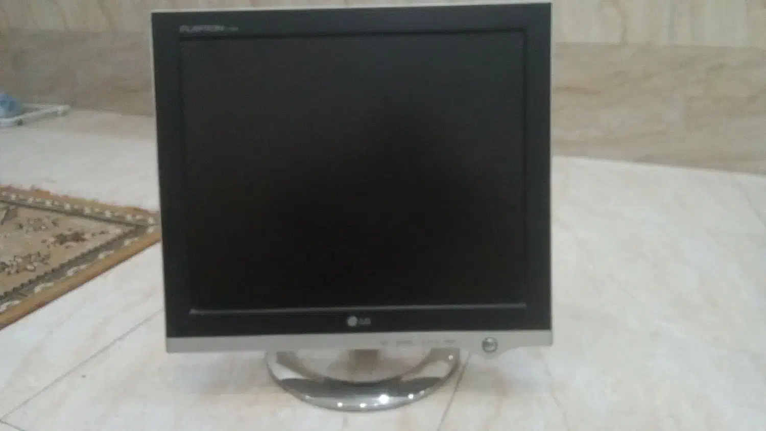 مانیتور LG  Flatron|صوتی و تصویری|بندرعباس, |دیوار