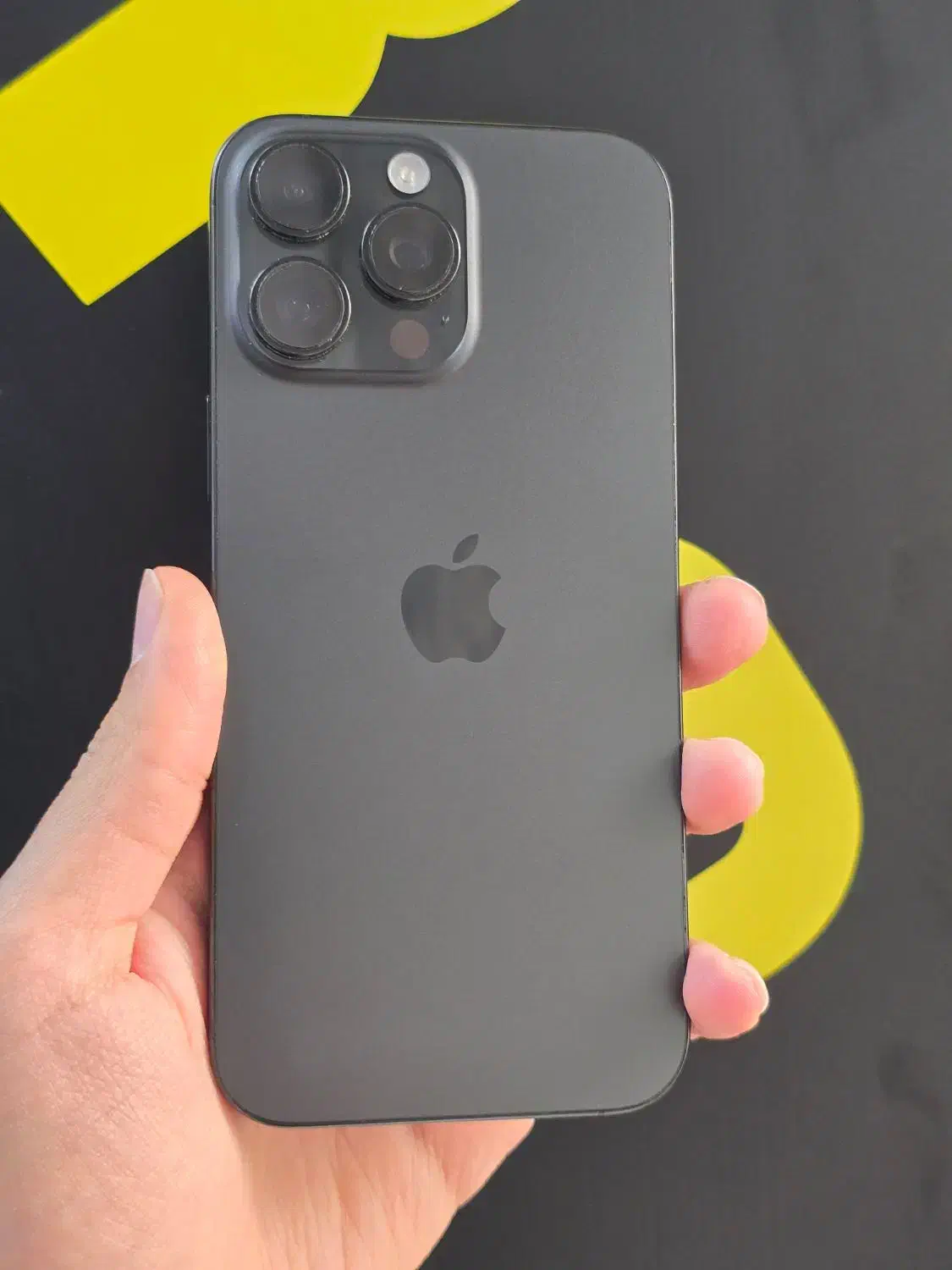 آیفون ۱۶ پرو مکس تک سیم|موبایل|کرج, برغان|دیوار