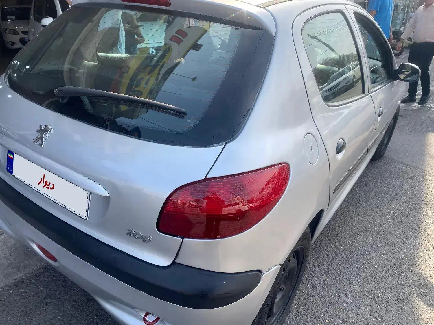 ۲۰۶ تیپ ۲|خودرو سواری و وانت|رشت, یخسازی|دیوار