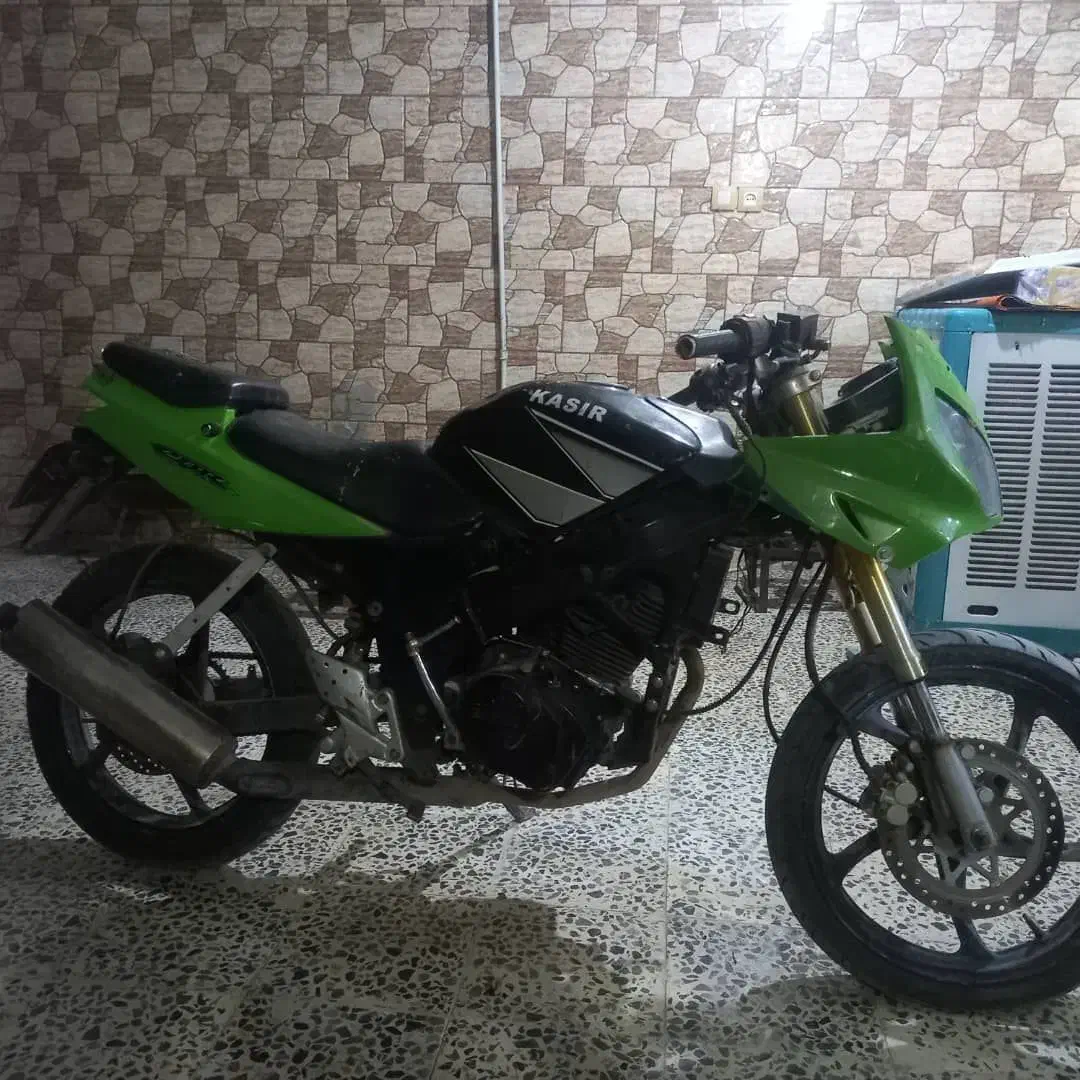 موتوری سالم فقط قاب دورش میخاد|موتورسیکلت|سامان, |دیوار