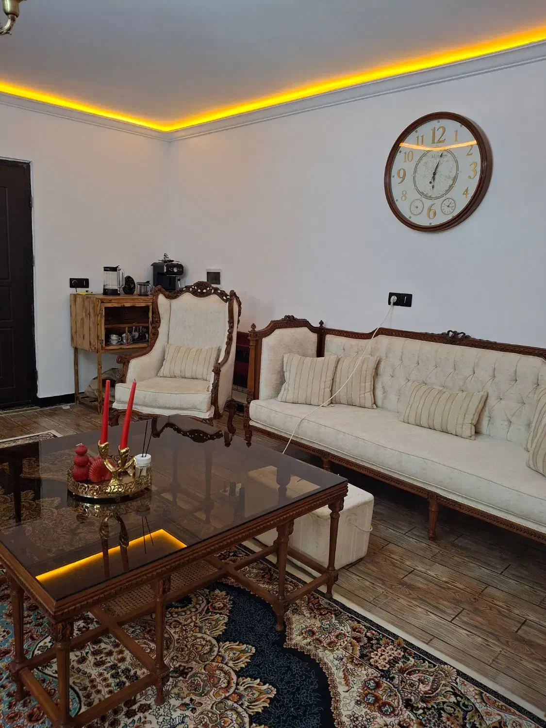 ست مبلمان و میز ناهار خوری|مبلمان خانگی و میز عسلی|قائمشهر, |دیوار