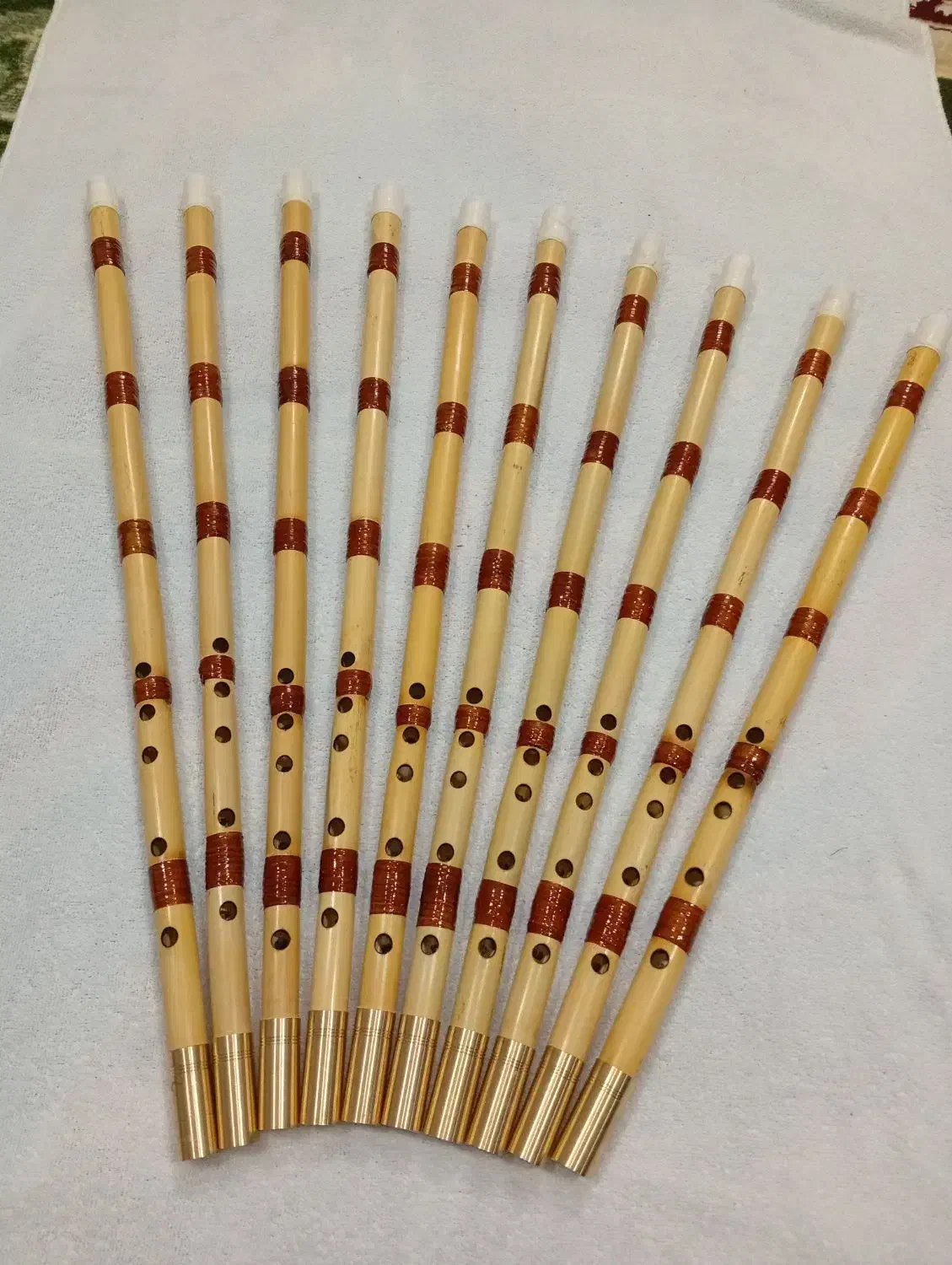 نی هفت‌بند.درجه یک.دندانی و لبی|سازهای بادی|شیراز, زند|دیوار