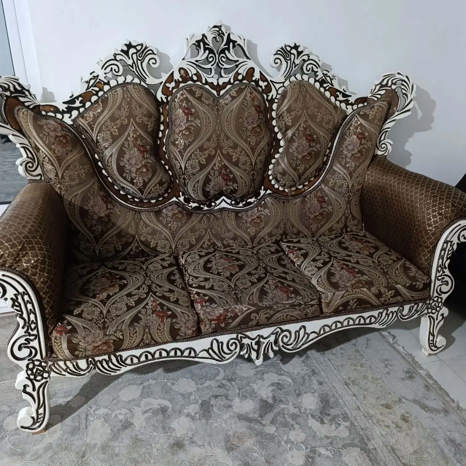 مبل|مبلمان خانگی و میز عسلی|قرچک, میرزائی جنوبی|دیوار