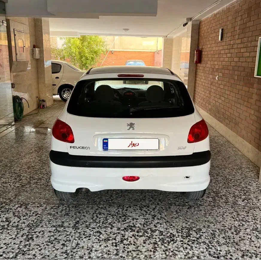 پژو ۲۰۶ تیپ ۲|خودرو سواری و وانت|اصفهان, خانه اصفهان|دیوار