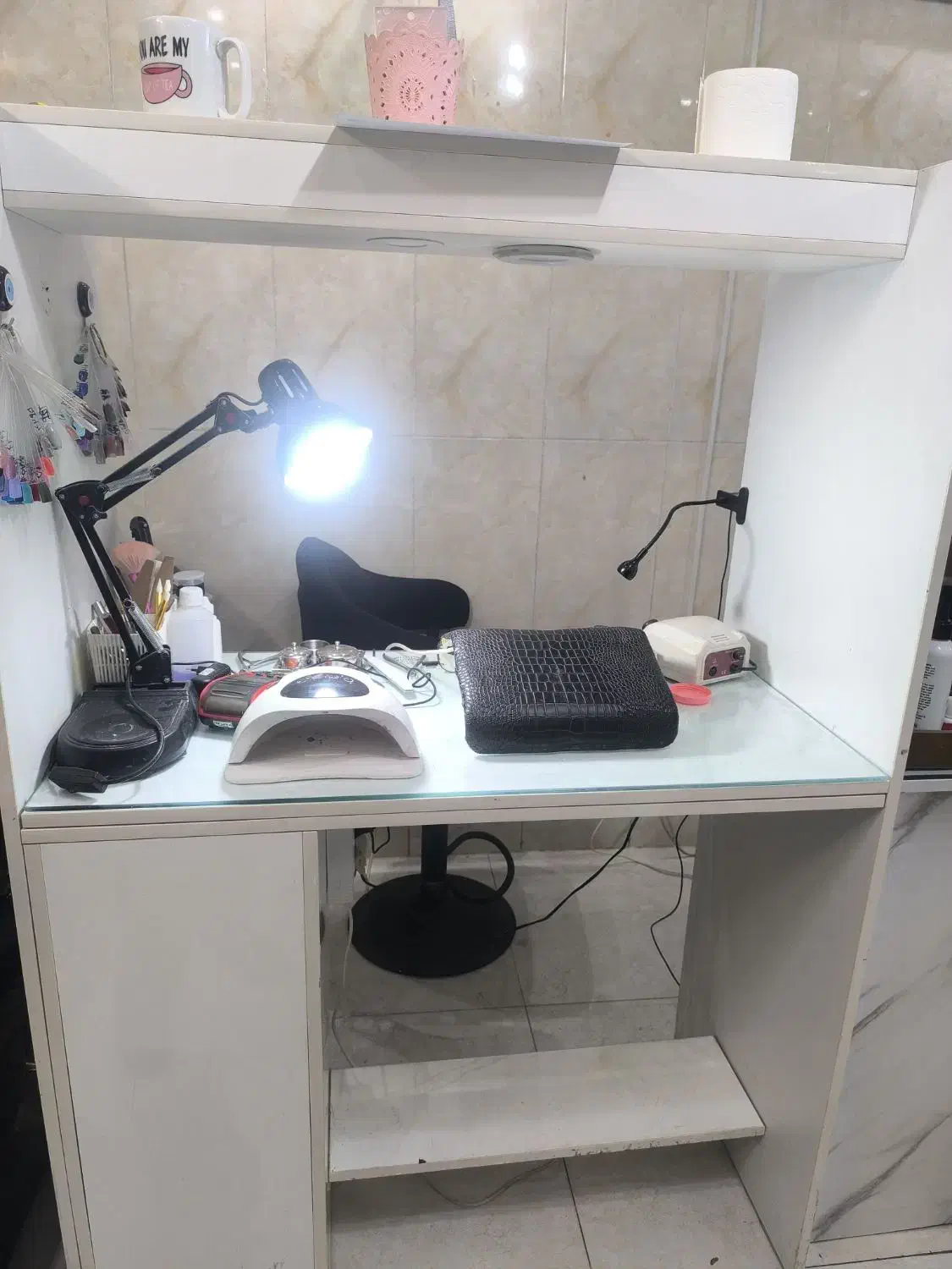 میز ناخن|آرایشگاه و سالن‌های زیبایی|کرج, حیدرآباد|دیوار