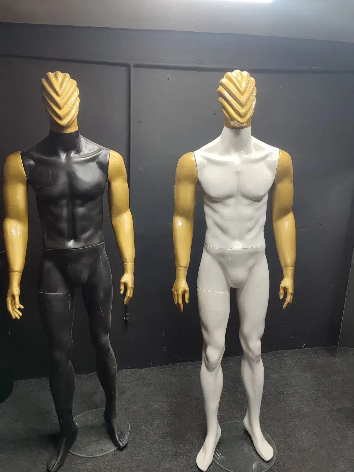 مانکن مردانه درحد نو|فروشگاه و مغازه|شهرکرد, |دیوار