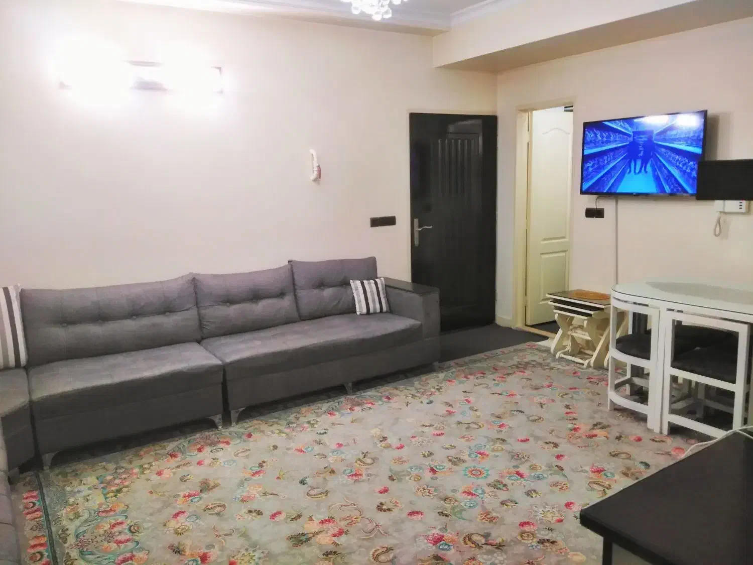 ۵۱متر/فول امکانات/خوش نقشه/قفل سازان|فروش آپارتمان|تهران, سنگلج (شاپور)|دیوار