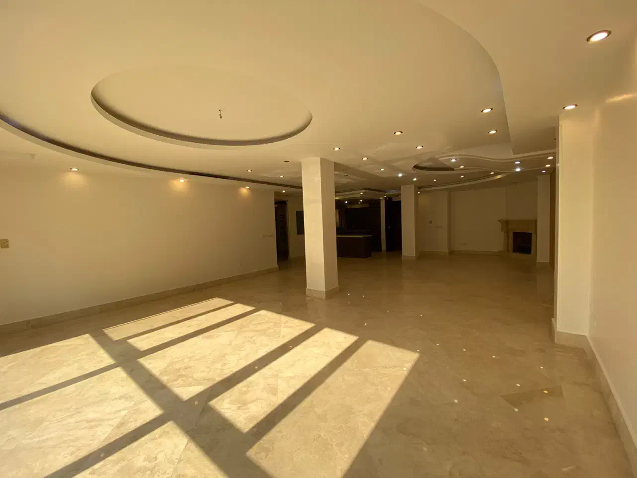 ۲۲۰ متر یارمحمدی تاپ لوکیشن نور جنوب مستقیم