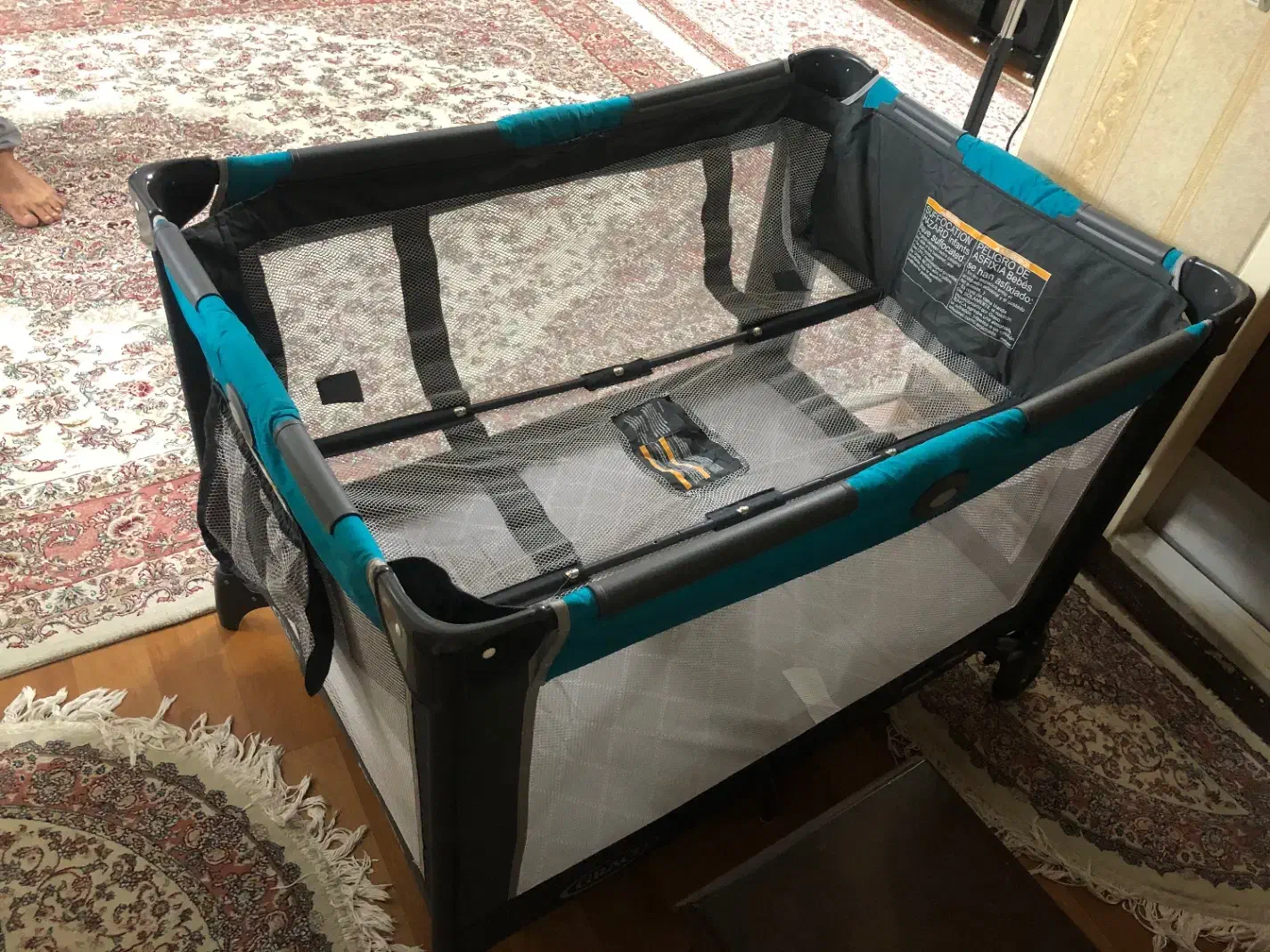 تخت کنار مادر برند گراکو|تخت و صندلی بچه|نائین, |دیوار