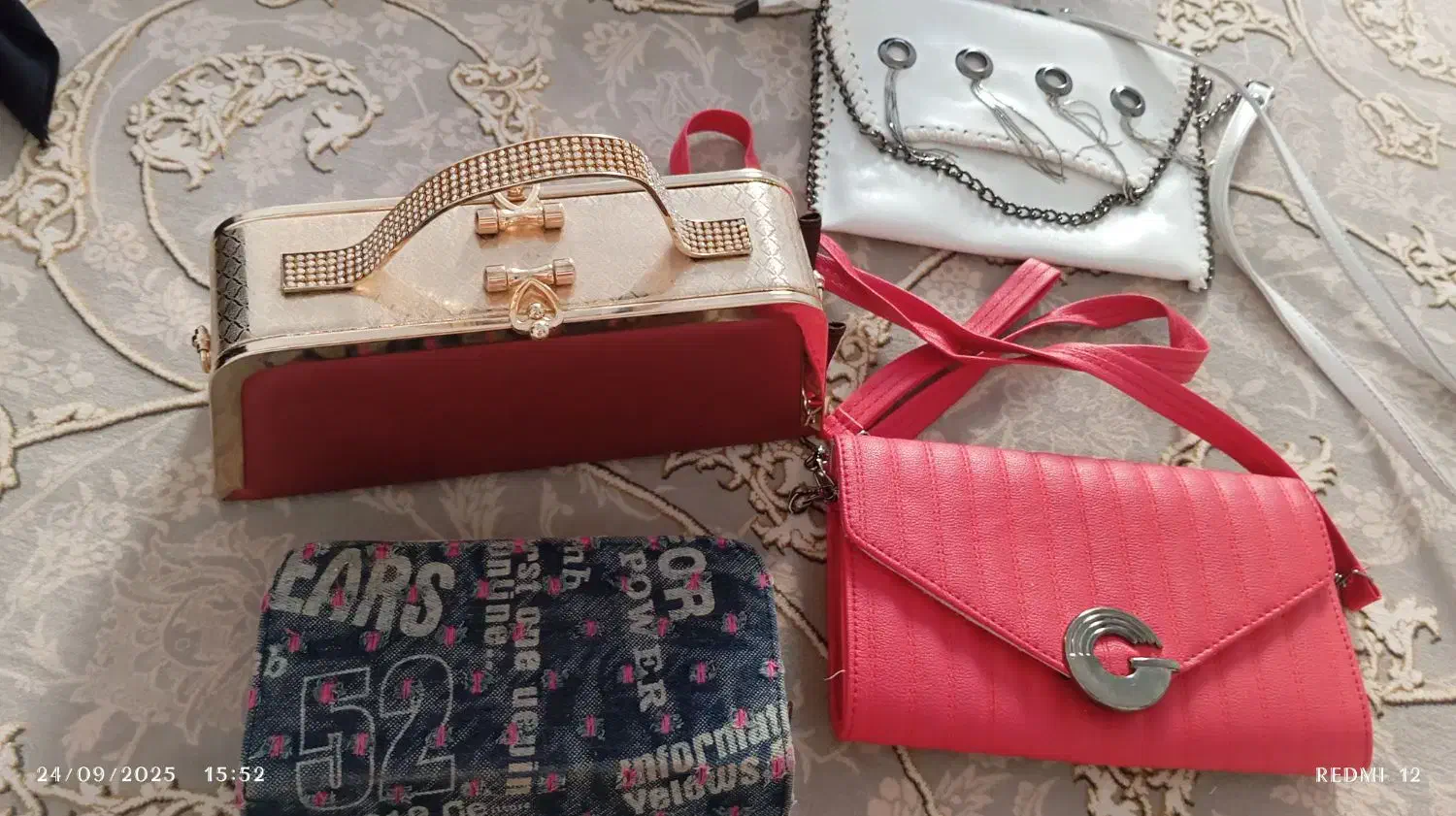 کیف|کیف، کفش، کمربند|ایلام, |دیوار