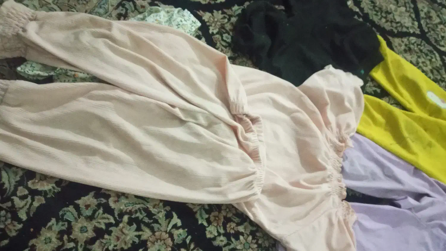 وسایل ولباس بچه گانه|اسباب و اثاث بچه|فیروزآباد (فارس), |دیوار