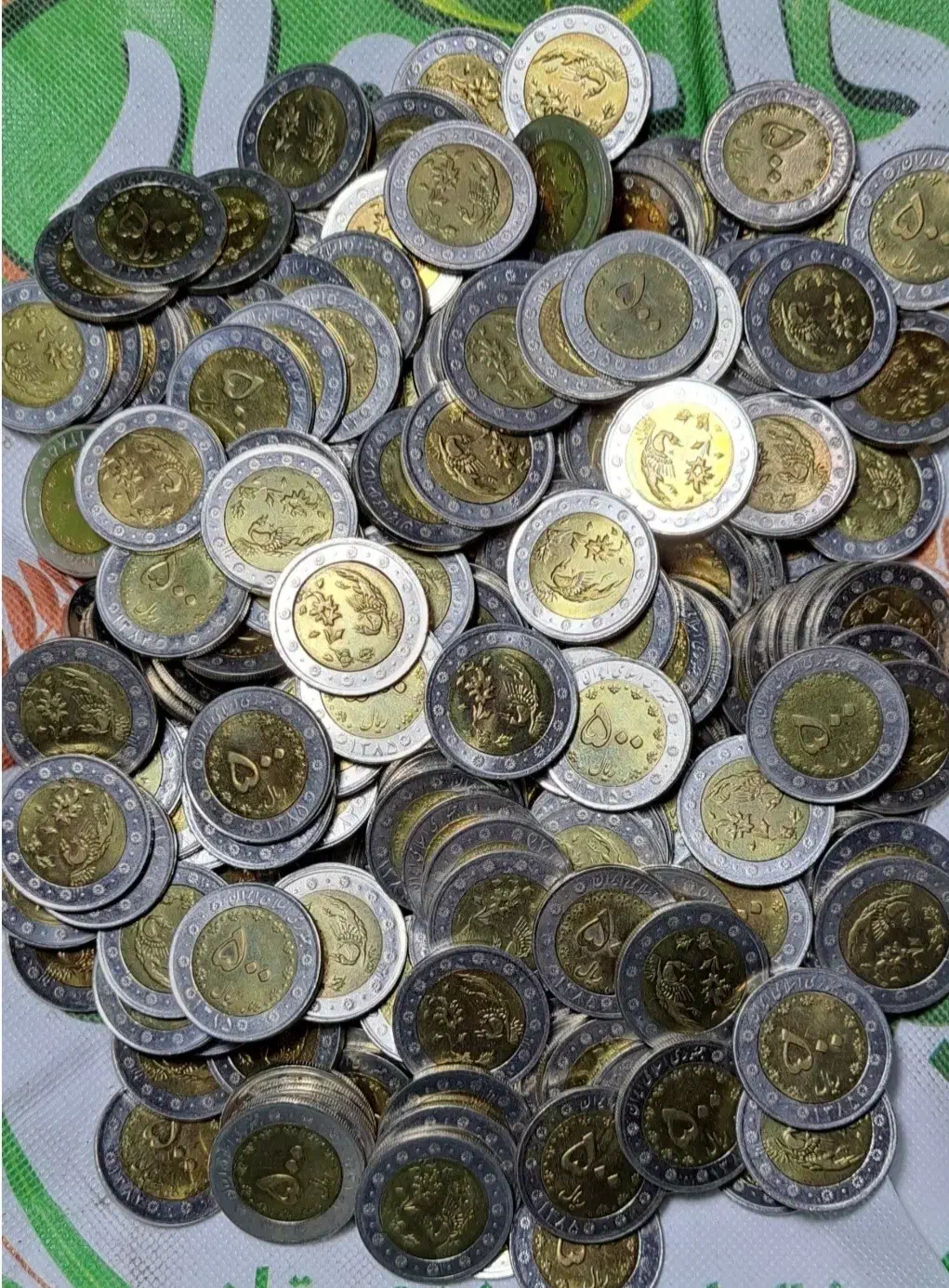 تعداد ۱۰۰ عدد سکه کمیاب ۲فلز جنس برنز|کلکسیون سکه، تمبر، اسکناس|بروجرد, |دیوار