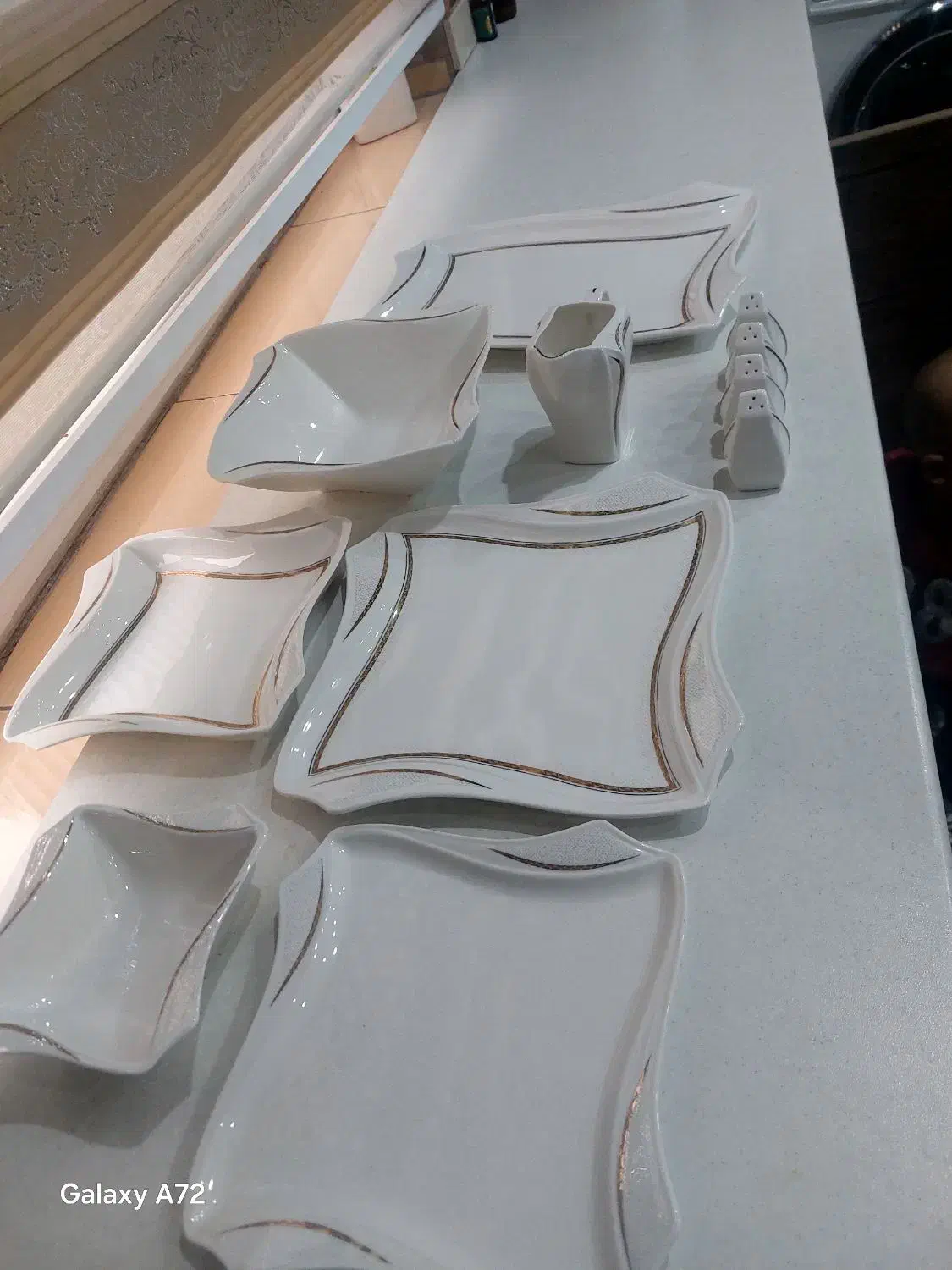 ظرف چینی فروشی میباشد|ظروف سرو و پذیرایی|ری, شهرری|دیوار