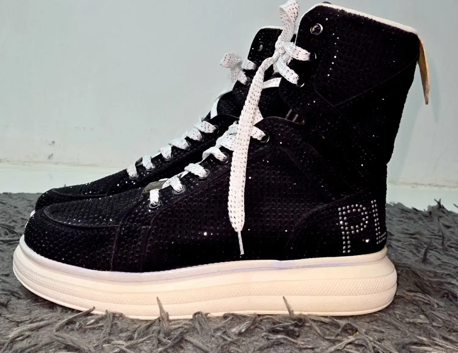 بوت شیک|کیف، کفش، کمربند|نیشابور, بنیاد شهید|دیوار